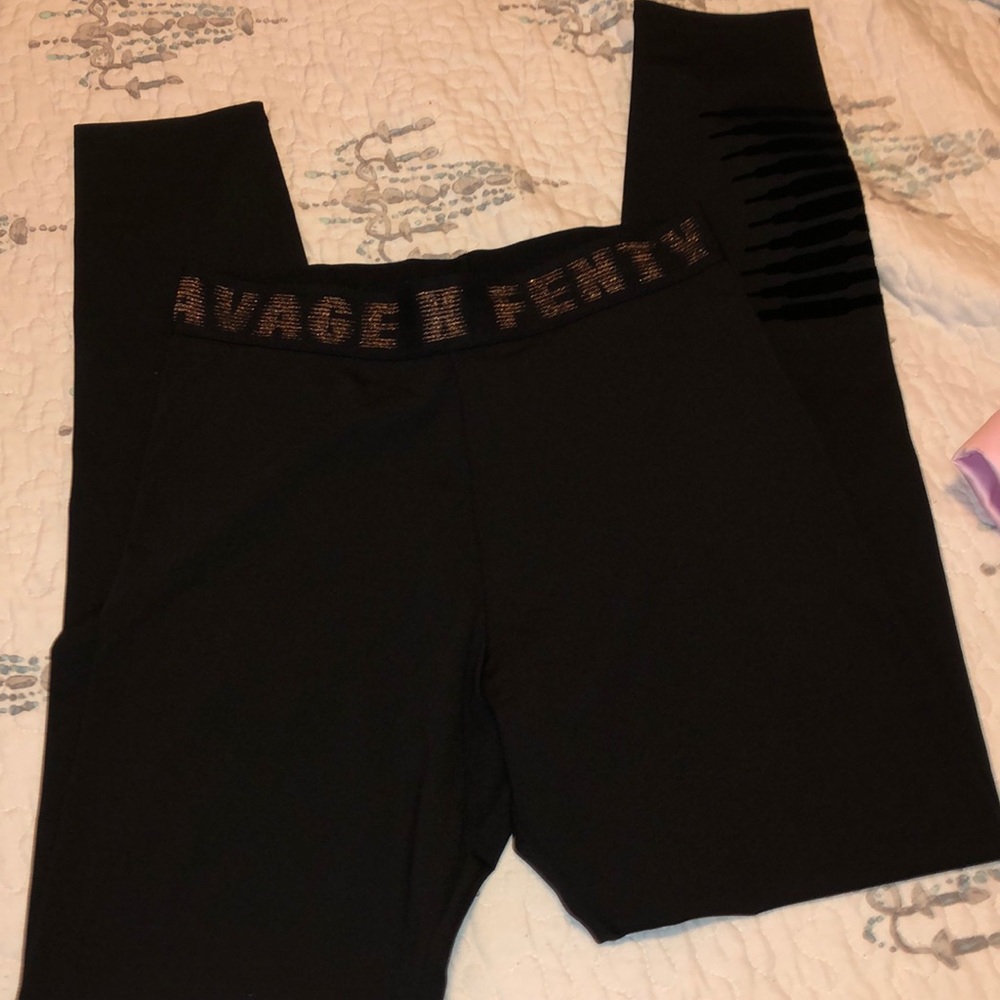 Savage x fenty leggings